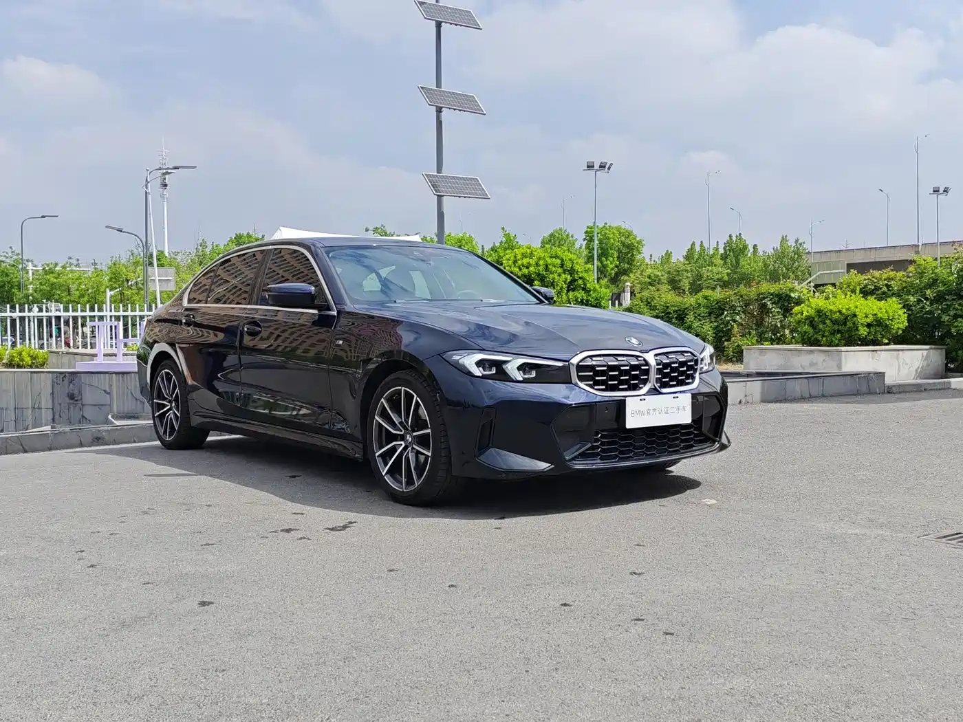BMW 3 Series 2024 325Li M Sport Package фото 3