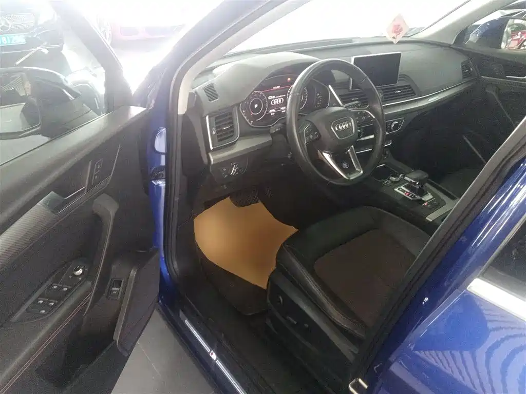 Audi Q5L 2018 45 TFSI Exclusive Fashion (China V) фото 12