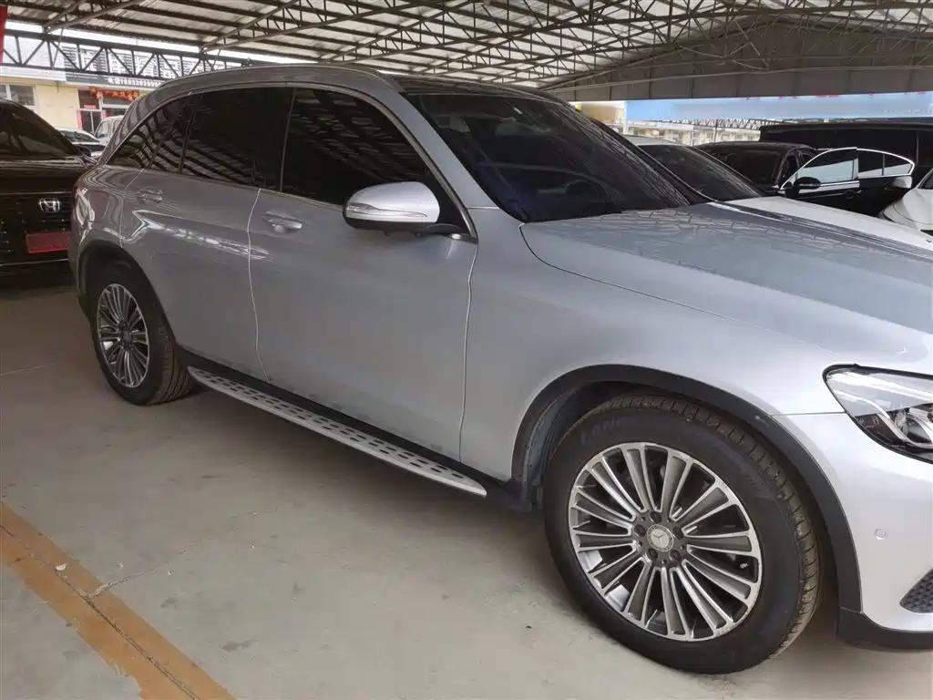 Mercedes-Benz GLC 2016 GLC 200 4MATIC фото 4