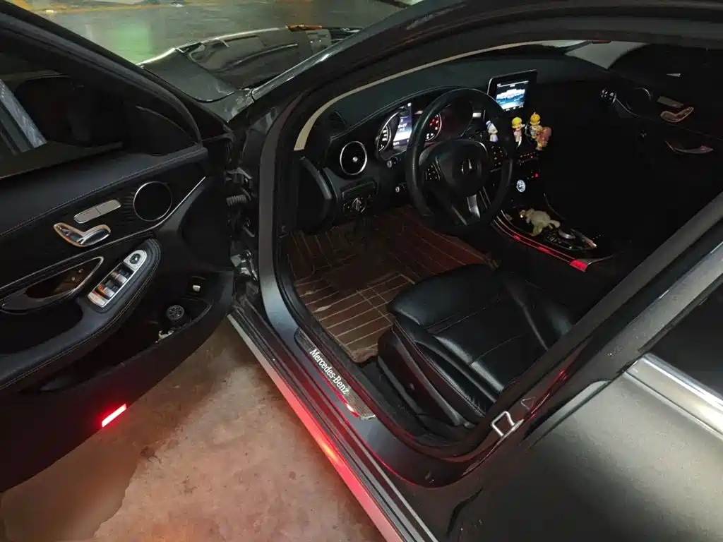 Mercedes-Benz C-Class 2017 Facelift C 200 L Sport Edition фото 12