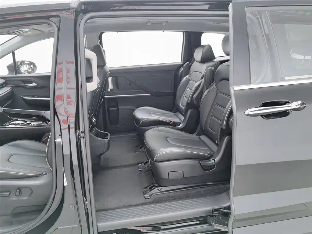 Hyundai Kustu 2024 270TGDi LUX Premium Edition фото 15