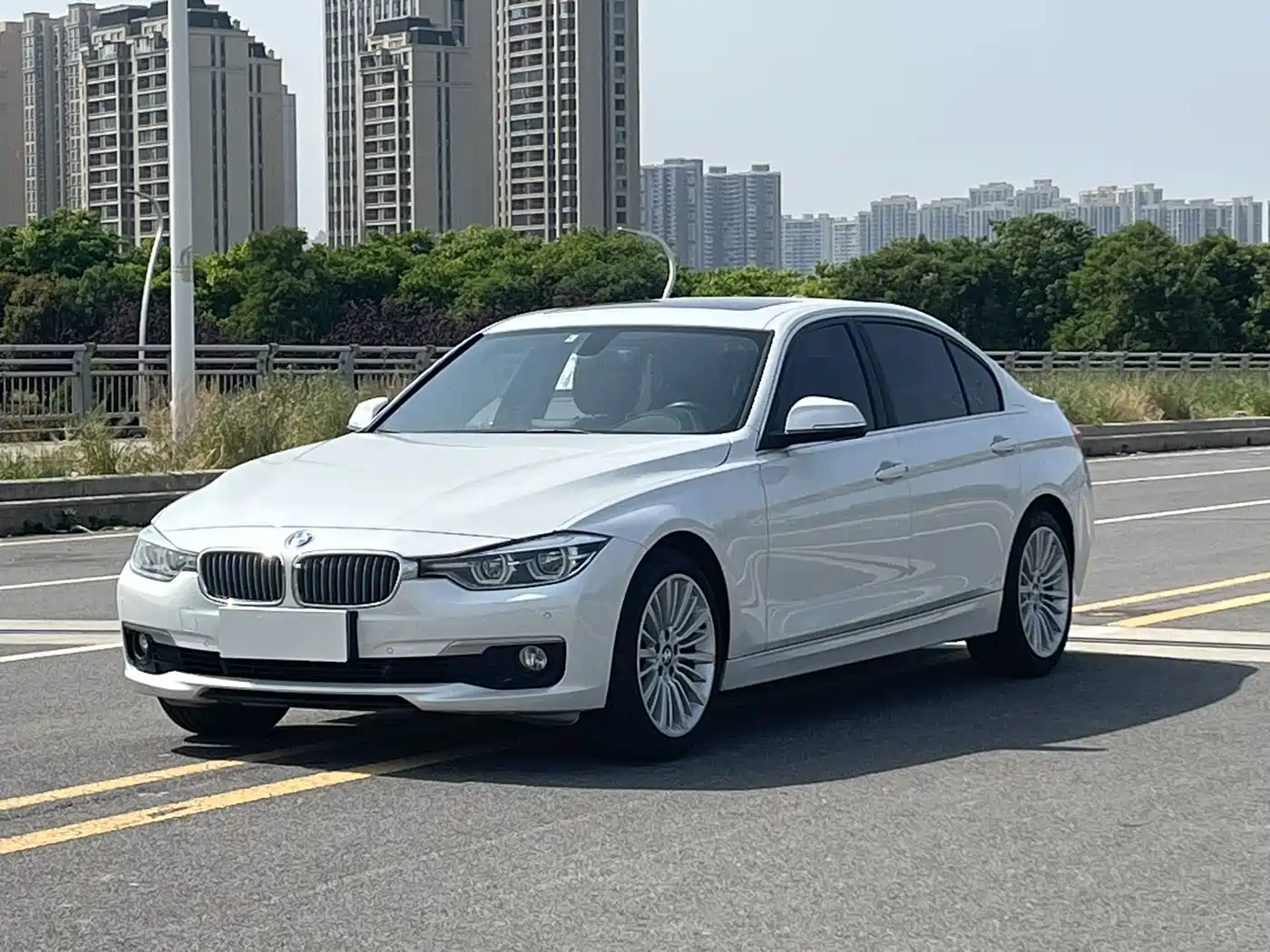 BMW 3 Series 2018 320Li Fashion Style