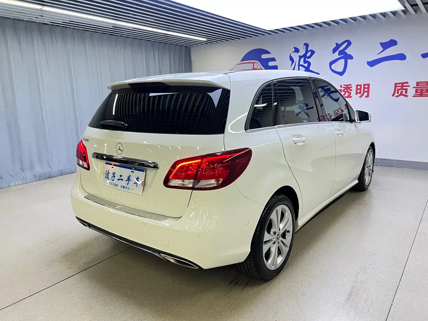 Mercedes-Benz B-Class 2018 B 200 Sport фото 18