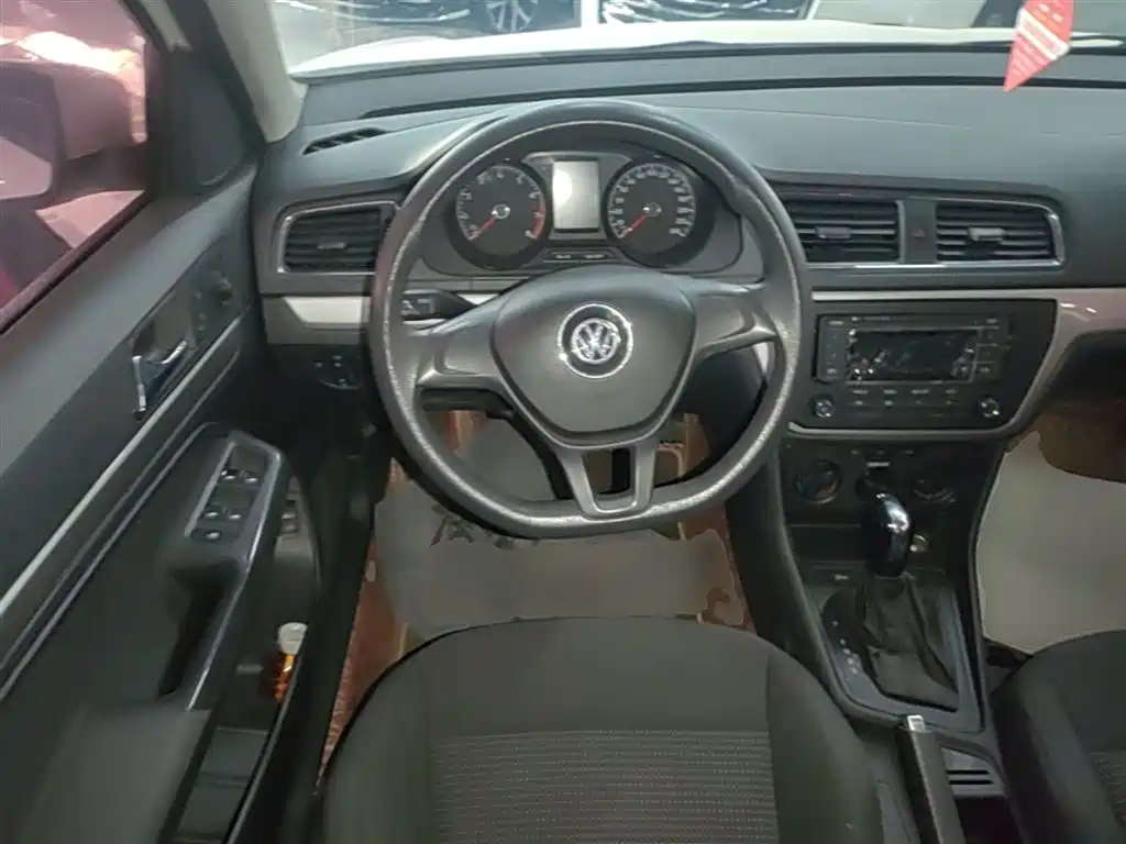Volkswagen Lavida 2017 1.6L Automatic Trend Edition фото 11