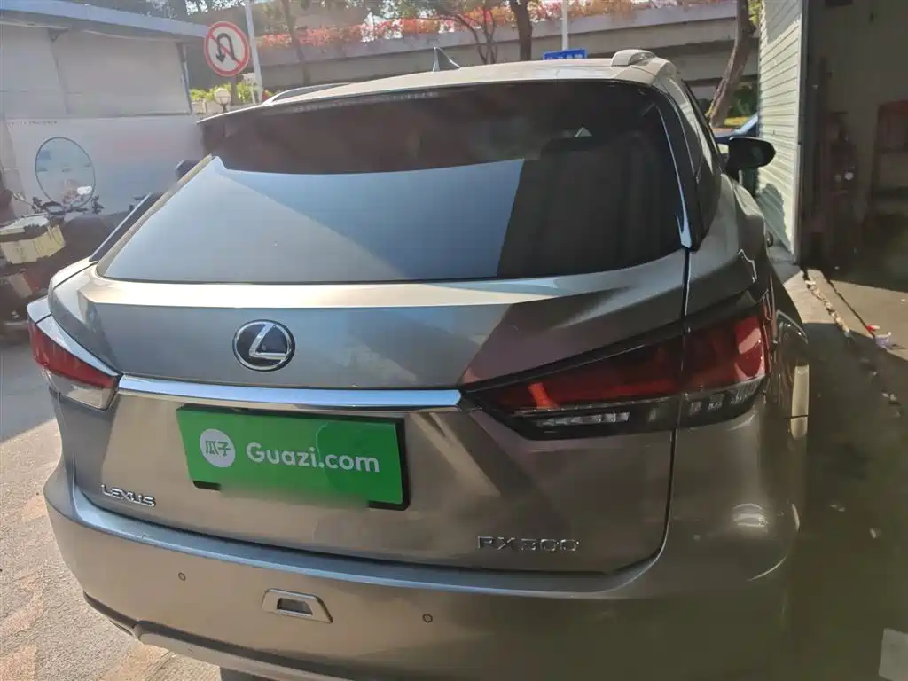 LEXUS RX