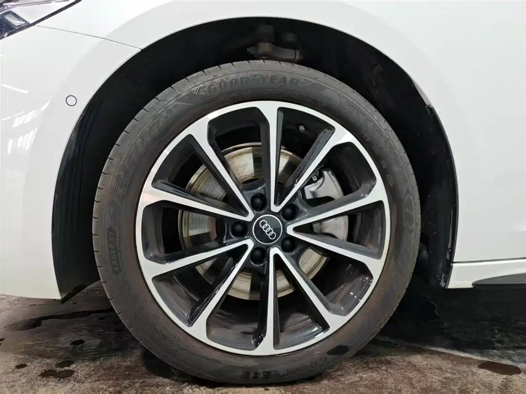 Audi A5L 2025 2.0T Sport Edition Plus фото 15