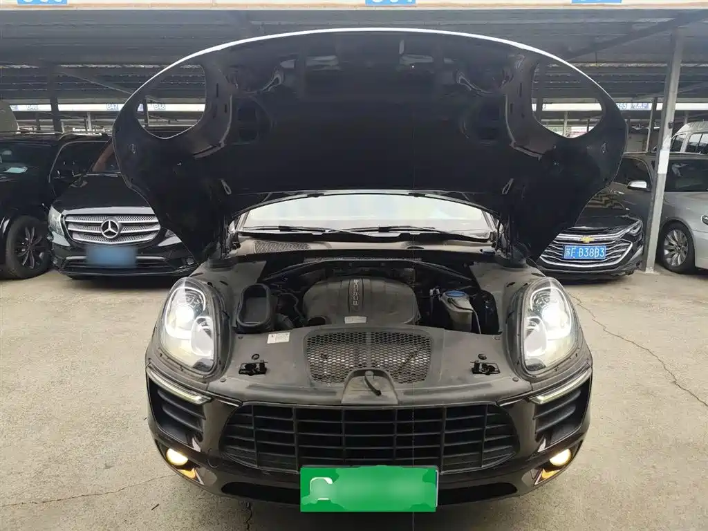 Porsche Macan 2014 Macan 2.0T фото 16