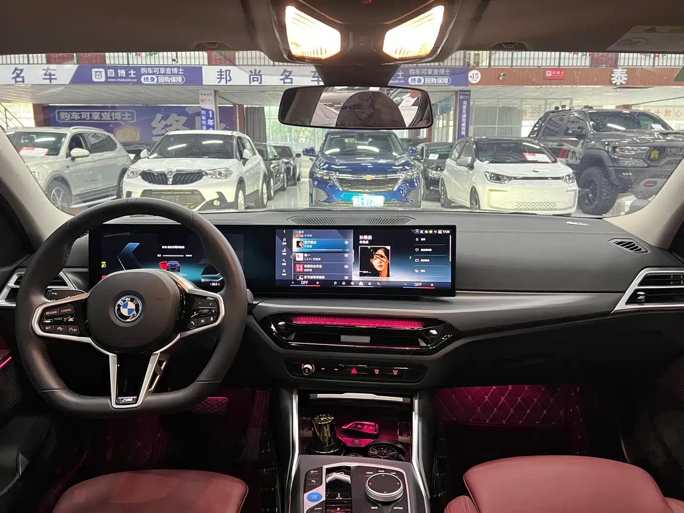 BMW i3 2025 eDrive 35 L фото 7