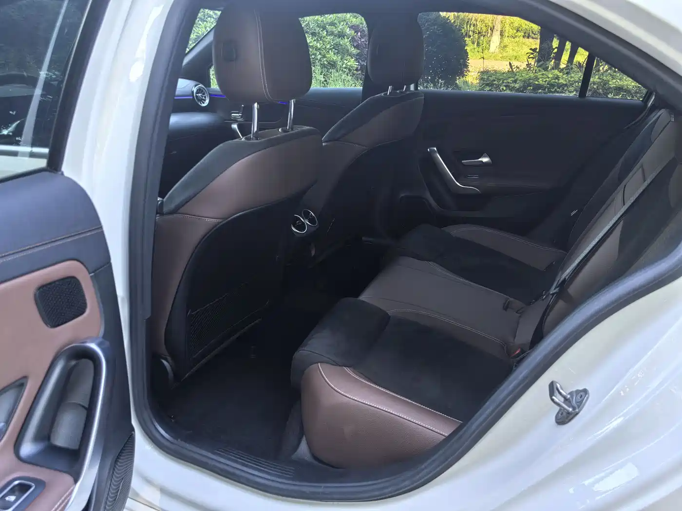 Mercedes-Benz A-Class 2020 A 200 L Sport Sedan фото 9