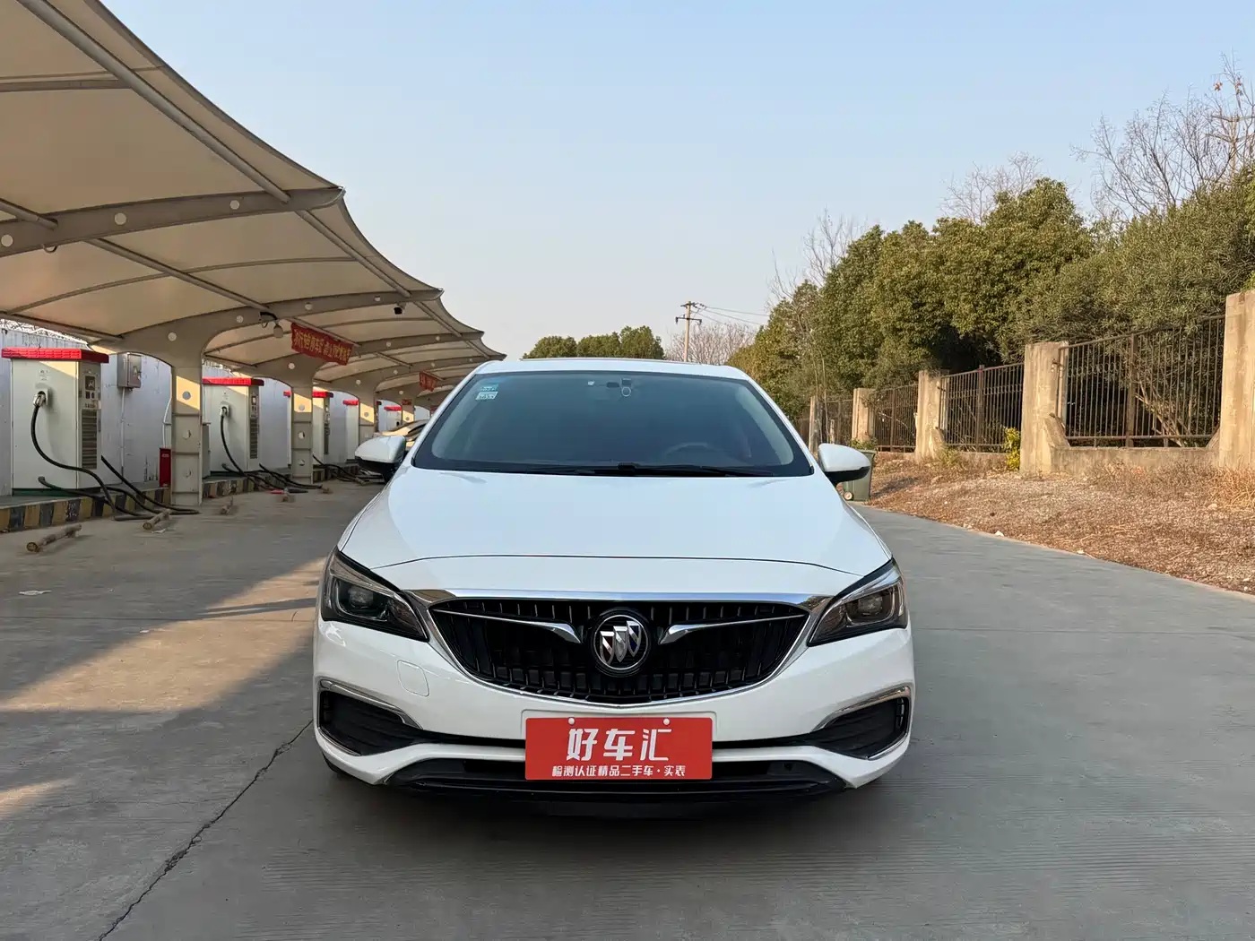 Buick Verano 2019 Sedan 15S Auto Leading фото 2