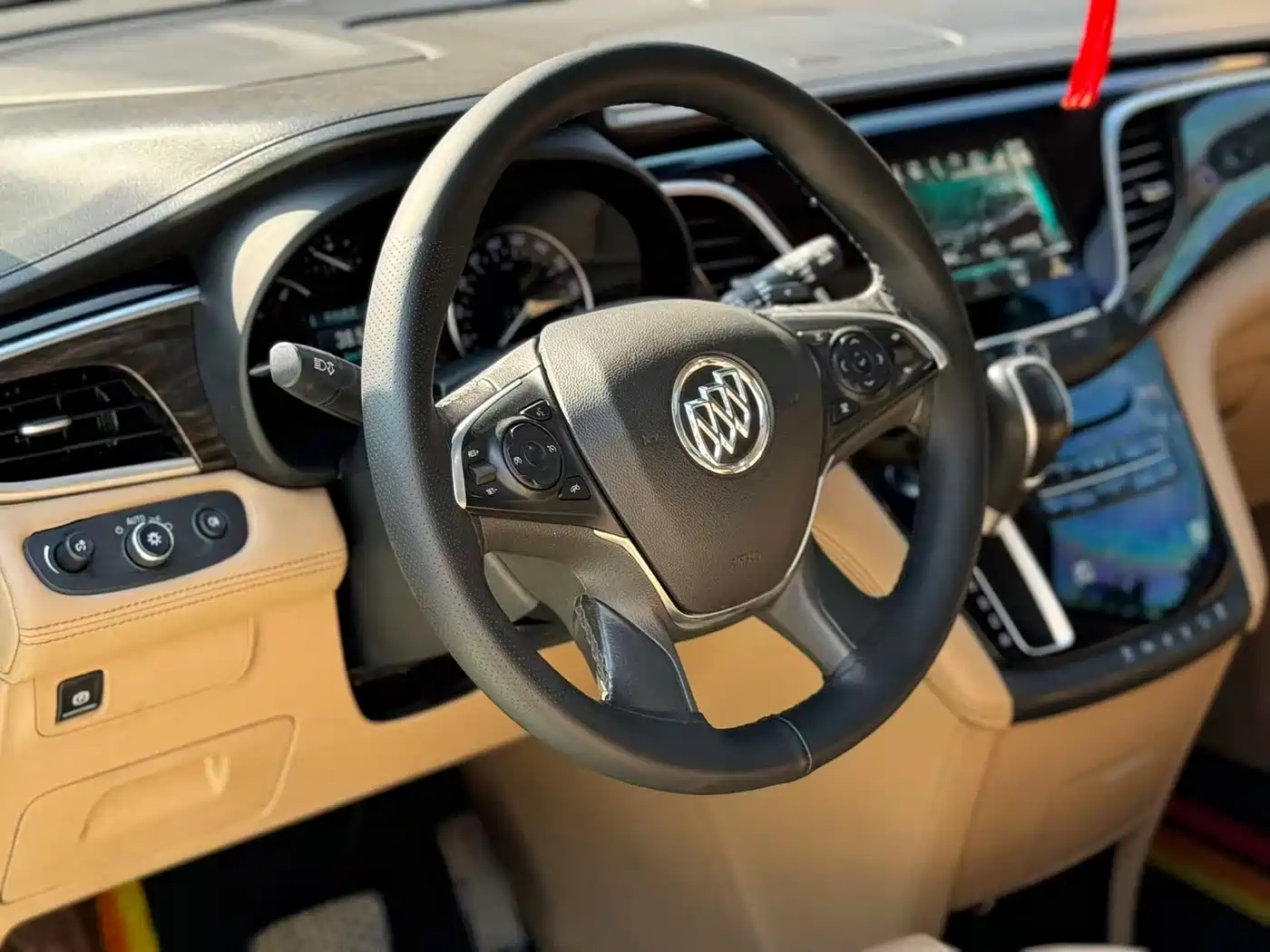 Buick GL8 2018 ES 28T Luxury Type China VI фото 13