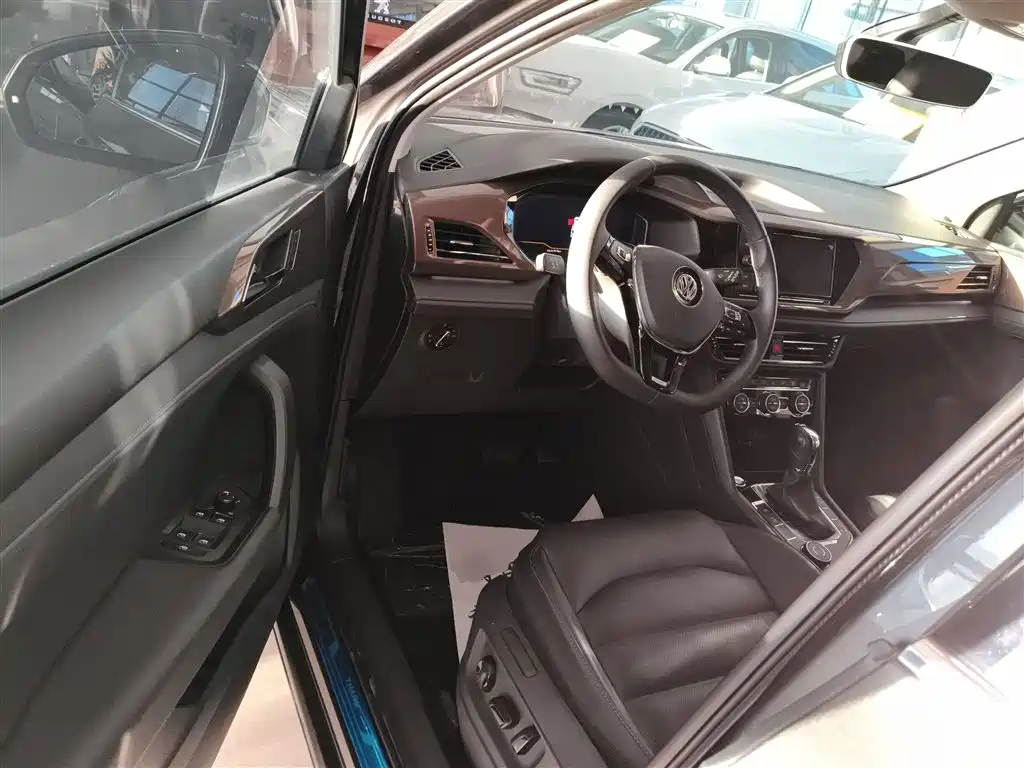 Volkswagen Tharu 2019 Model 330TSI 4WD Flagship Edition China VI фото 16