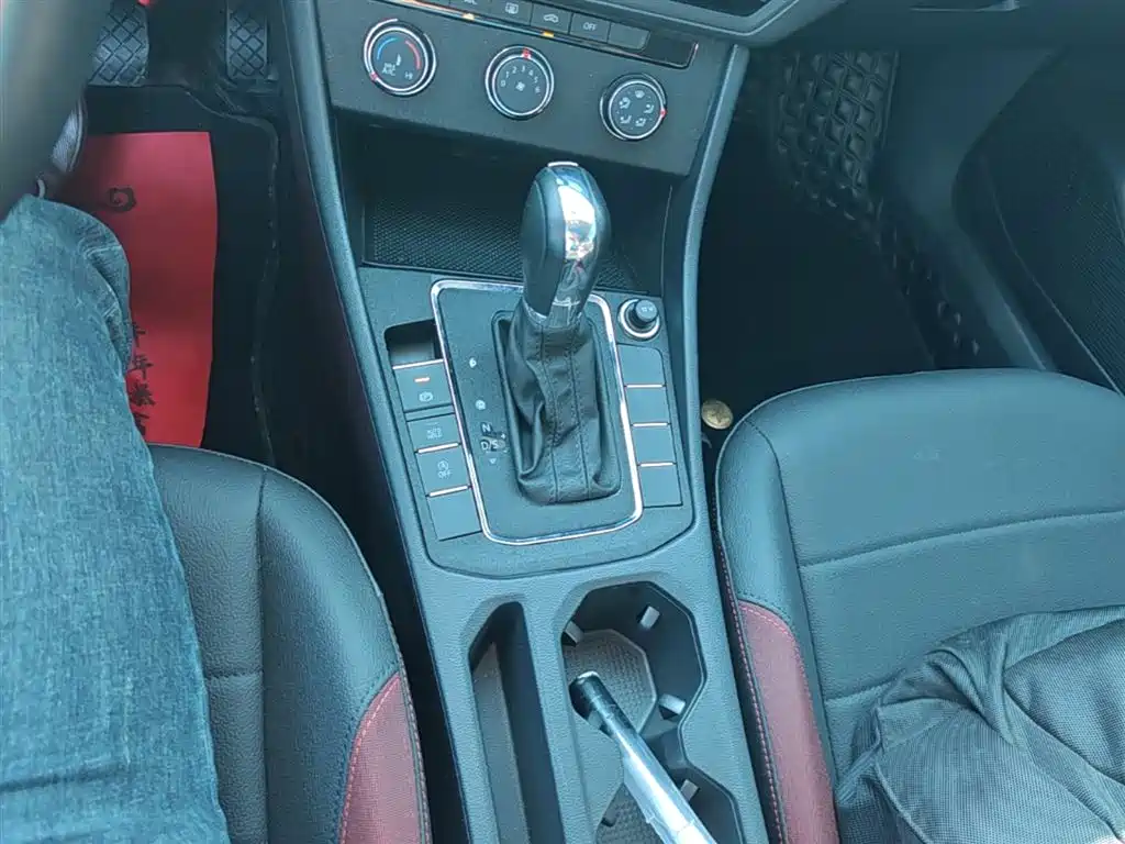 Volkswagen Bora 2021 1.5L Automatic Comfort Smart Edition фото 14