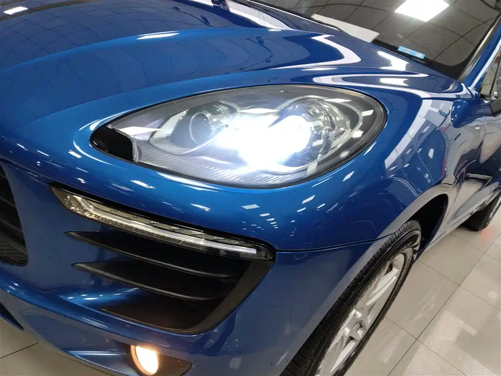 Porsche Macan 2017 Macan 2.0T фото 18
