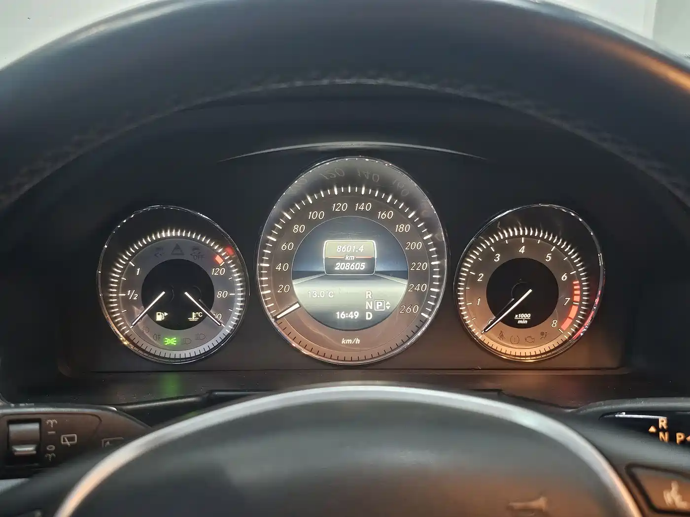 Mercedes-Benz GLK-Class 2013 GLK 300 4MATIC Dynamic Sunroof фото 12