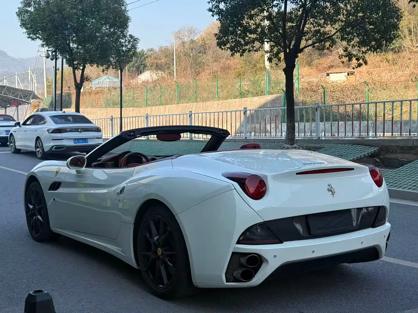 Ferrari California T 2013 2009 4.3L Standard