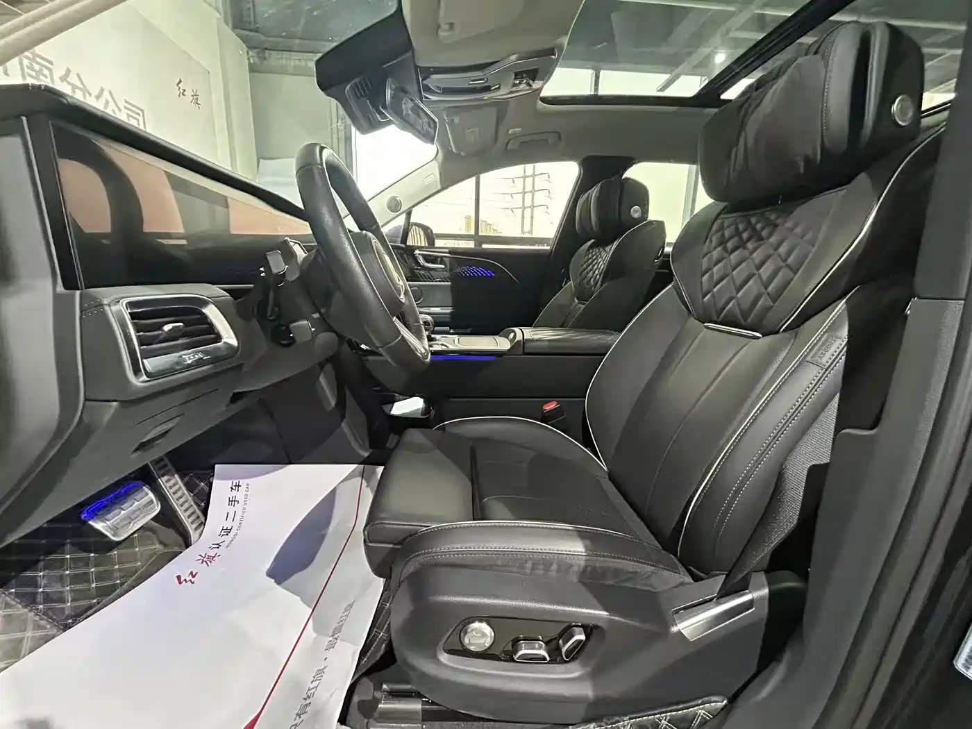 Hongqi E-HS9 2022 660km Qi Chang Edition (6-seater) фото 9