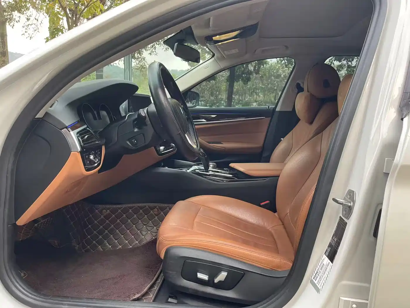 BMW 5 Series 2018 528Li Launch Special Edition фото 10
