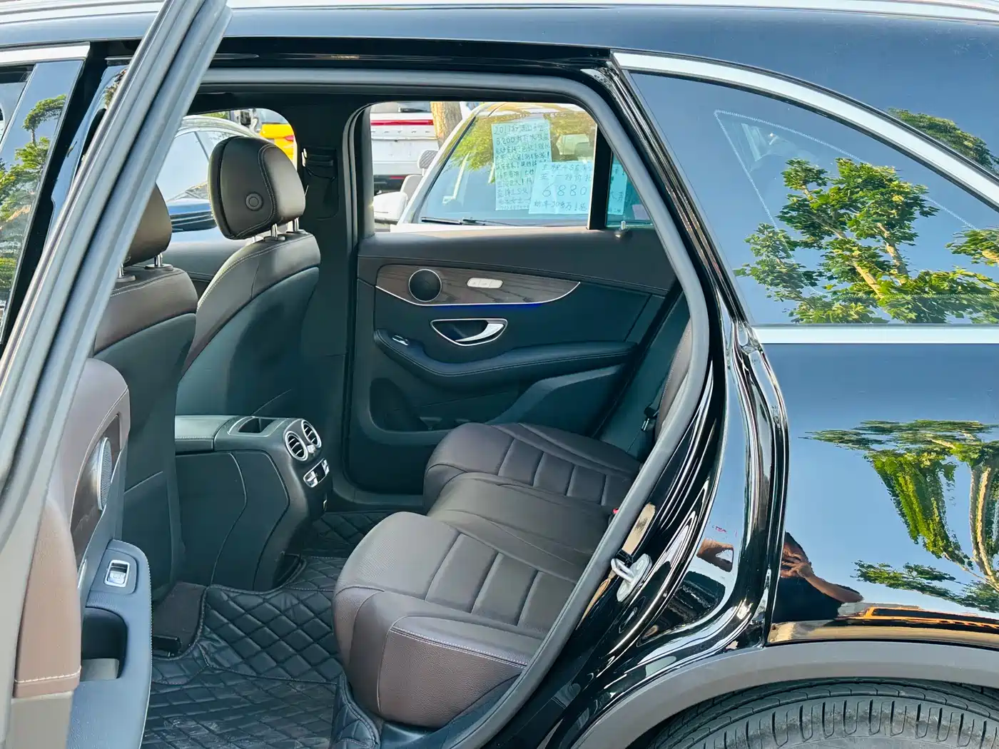 Mercedes-Benz GLC 2022 Model GLC 260 L 4MATIC Luxury Edition фото 9