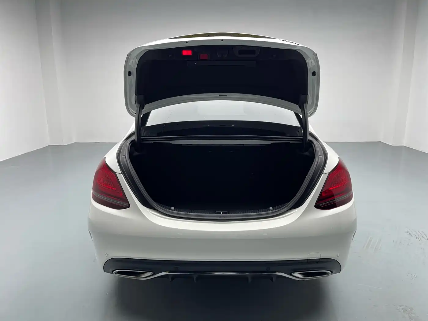 Mercedes-Benz C-Class 2020 Facelift C 260 L Sport фото 16