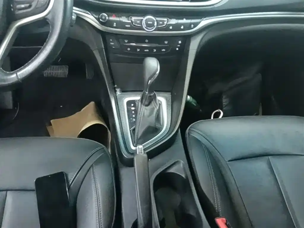 Buick Excelle 2019 18T Auto Connected Elite China VI фото 14