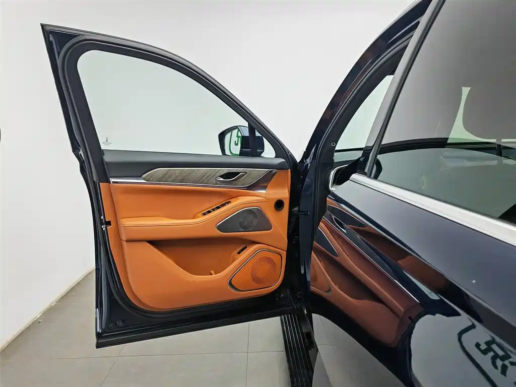 Wey Lanshan 2023 AWD Ultra Long Range Edition фото 8