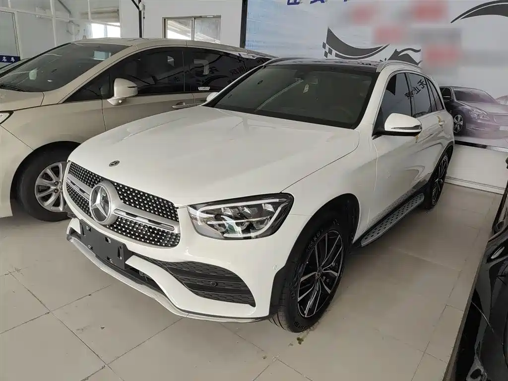 Mercedes-Benz GLC 2022 Model GLC 260 L 4MATIC Luxury Edition фото 2