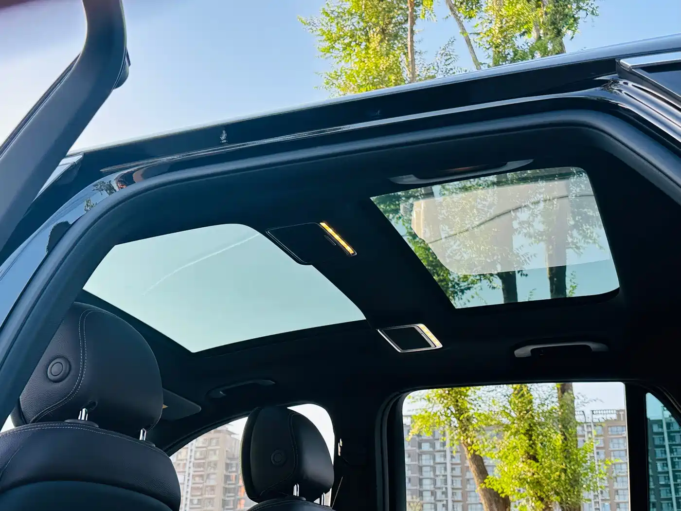 Mercedes-Benz GLC 2022 Model GLC 260 L 4MATIC Luxury Edition фото 14