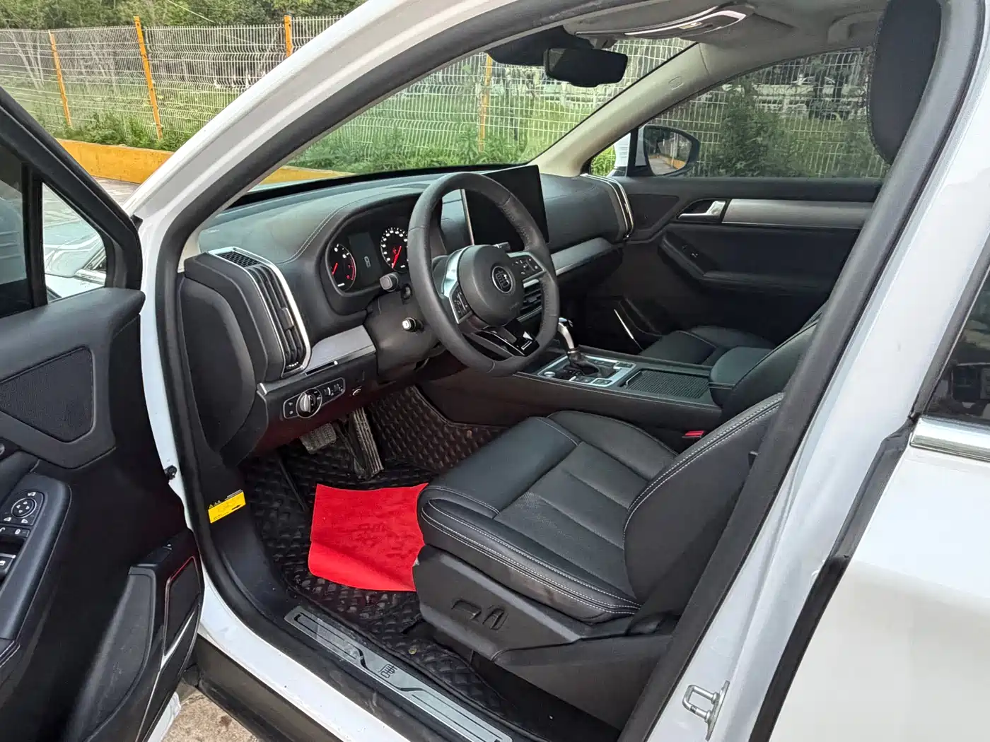 BYD Tang 2019 2.0T Automatic Smart Connect Noble 7-seater China VI фото 12