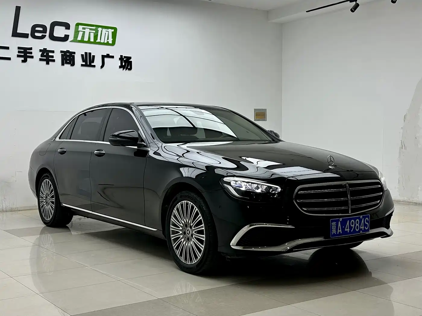 Mercedes-Benz E-Class 2021 E 300 L Fashion фото 3
