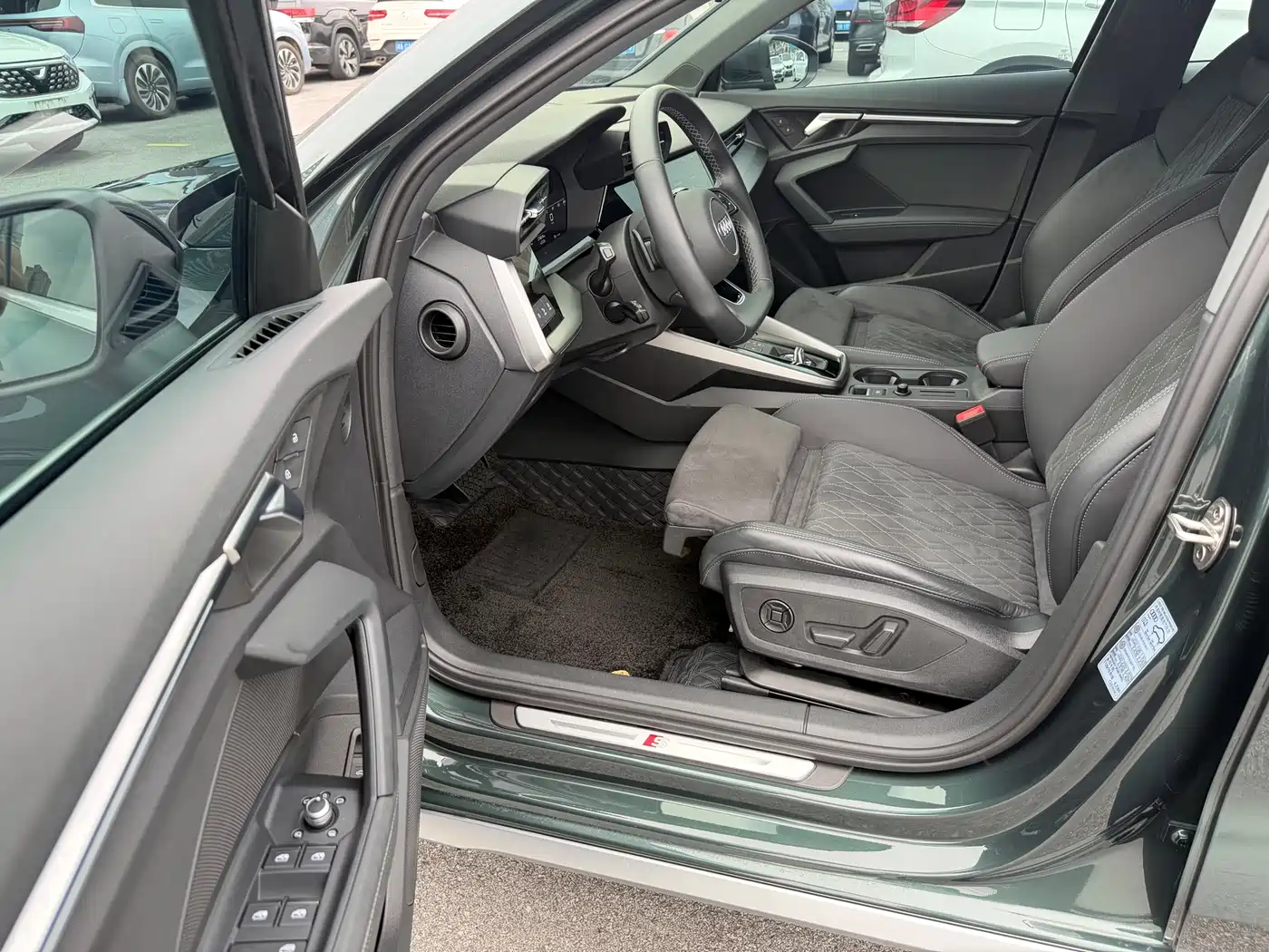 Audi A3 2022 Sportback 35 TFSI Luxury Sport фото 13