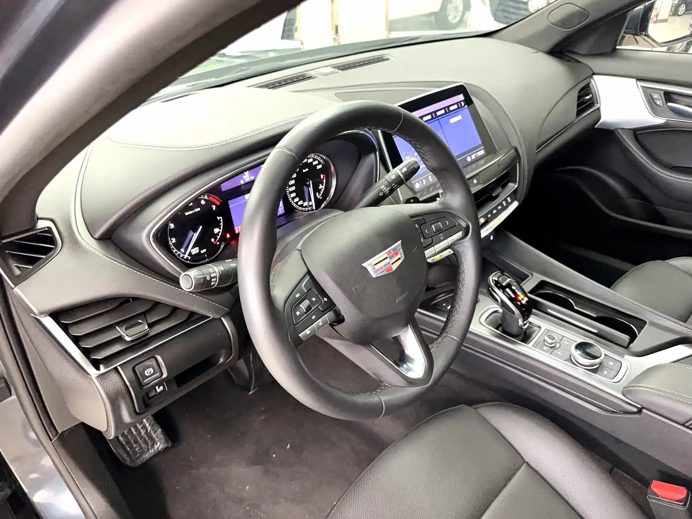 Cadillac CT5 2021 Facelift 28T Luxury Edition фото 13