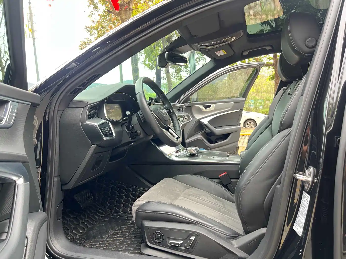 Audi A6L 2024 45 TFSI Premium Dynamic фото 4