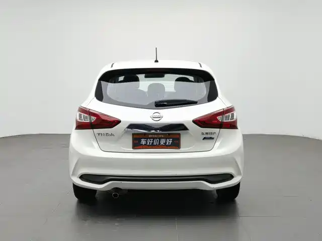 Nissan Tiida 2019 1.6L CVT Smart Drive Edition (China VI) — фото 4