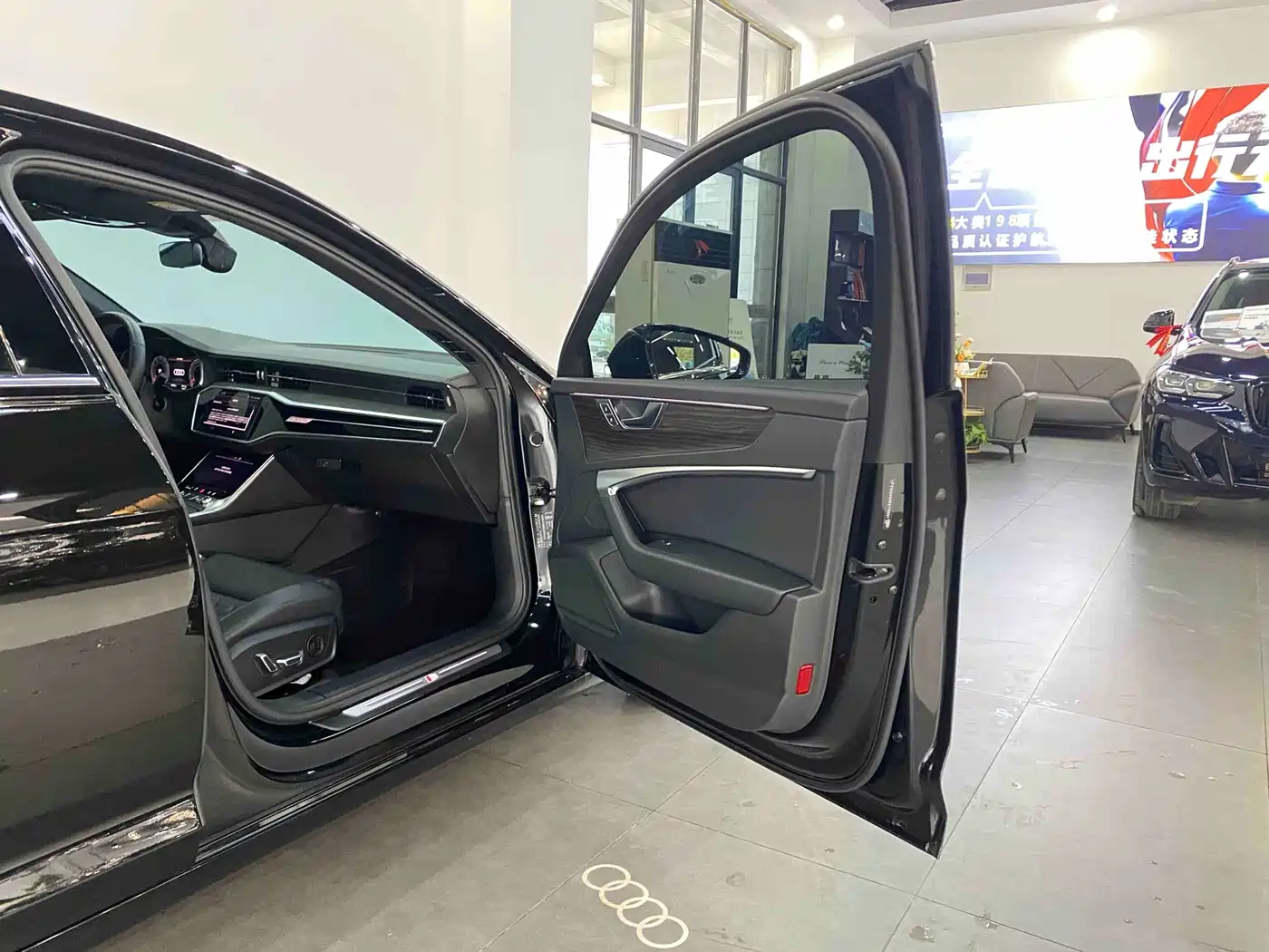 Audi A6L 2025 45 TFSI quattro Premium Sport фото 29