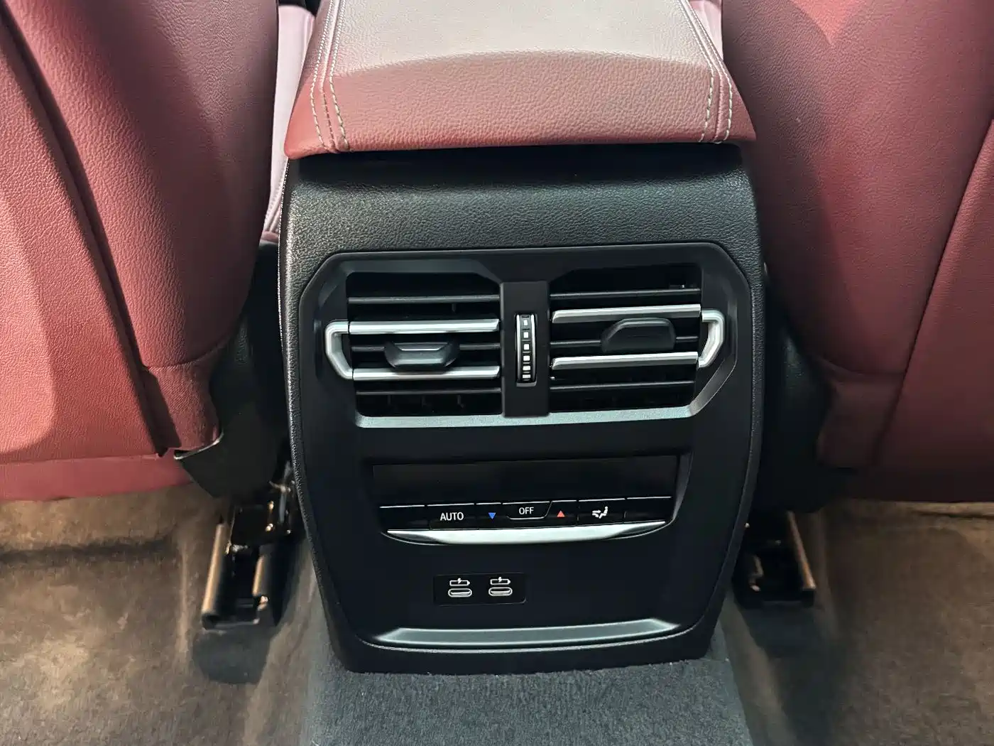 BMW 3 Series 2023 320Li M Sport Package фото 21