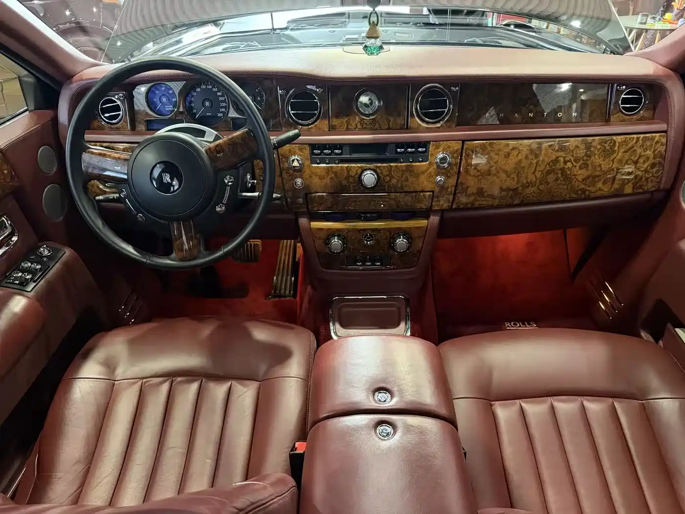Rolls-Royce Phantom 2013 2013 6.7L Extended Wheelbase (EWB)