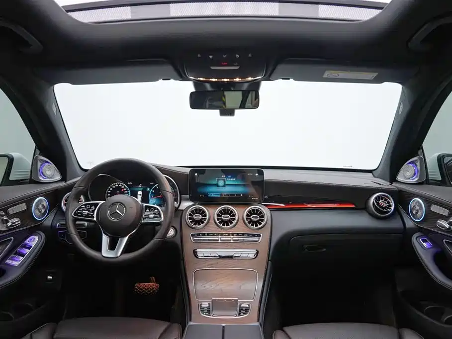 Mercedes-Benz GLC 2020 GLC 300 L 4MATIC Dynamic фото 9