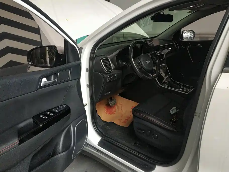 Kia KX5 2019 2019 1.6T Automatic 2WD Luxury Edition