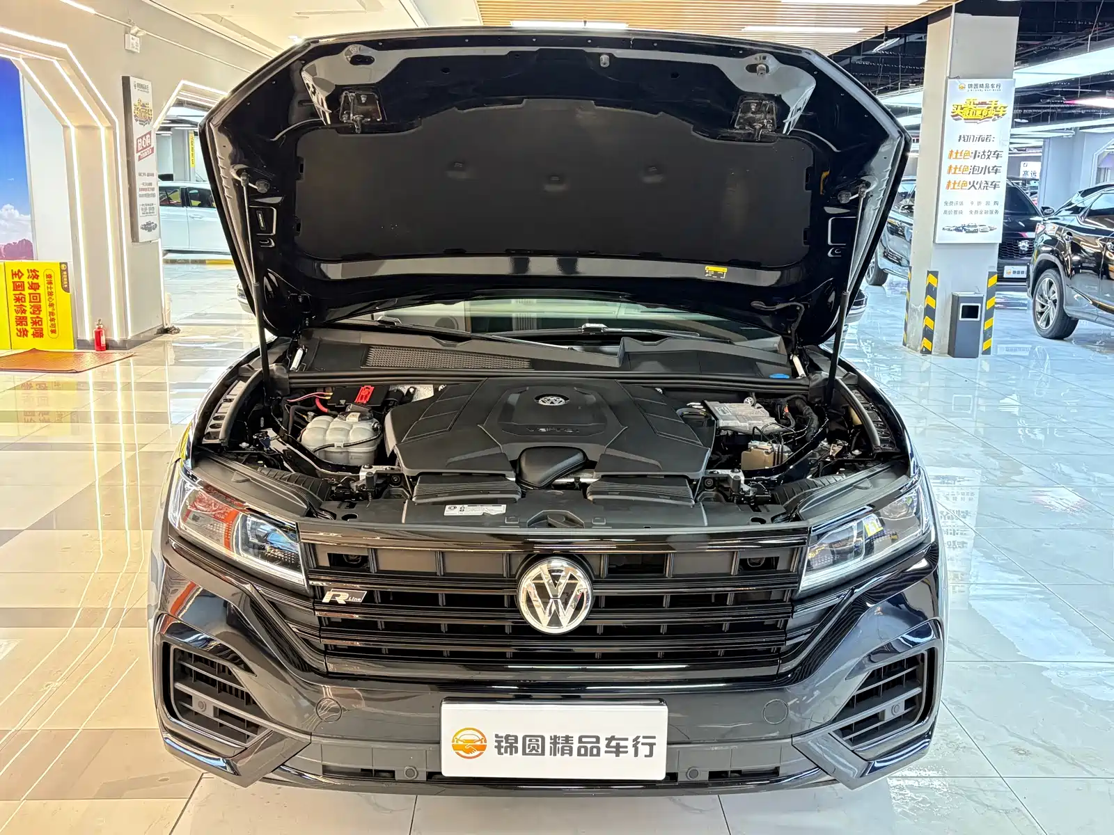 Фото 19 - Volkswagen Touareg
