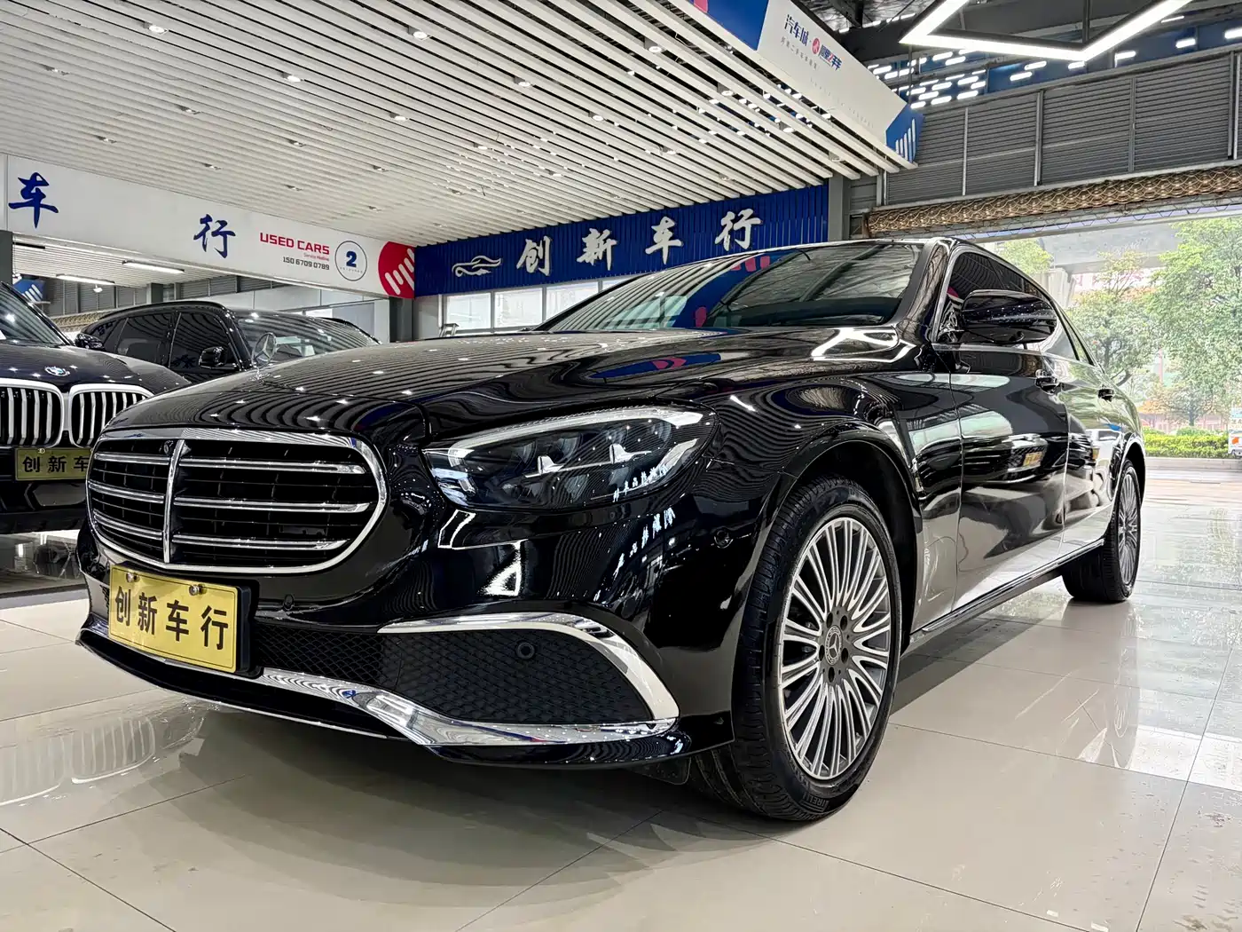 MERCEDES-BENZ E CLASS