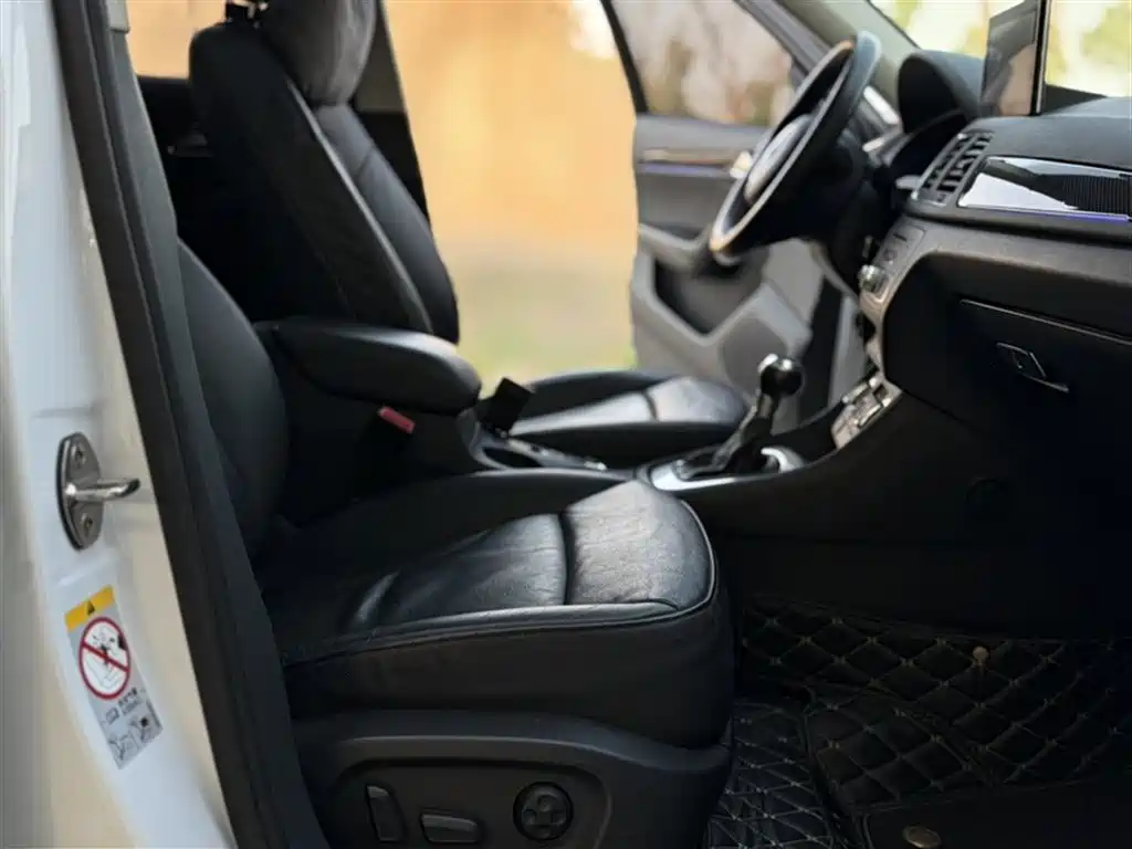 Audi Q3 2015 35 TFSI Millionth Anniversary Comfort фото 17