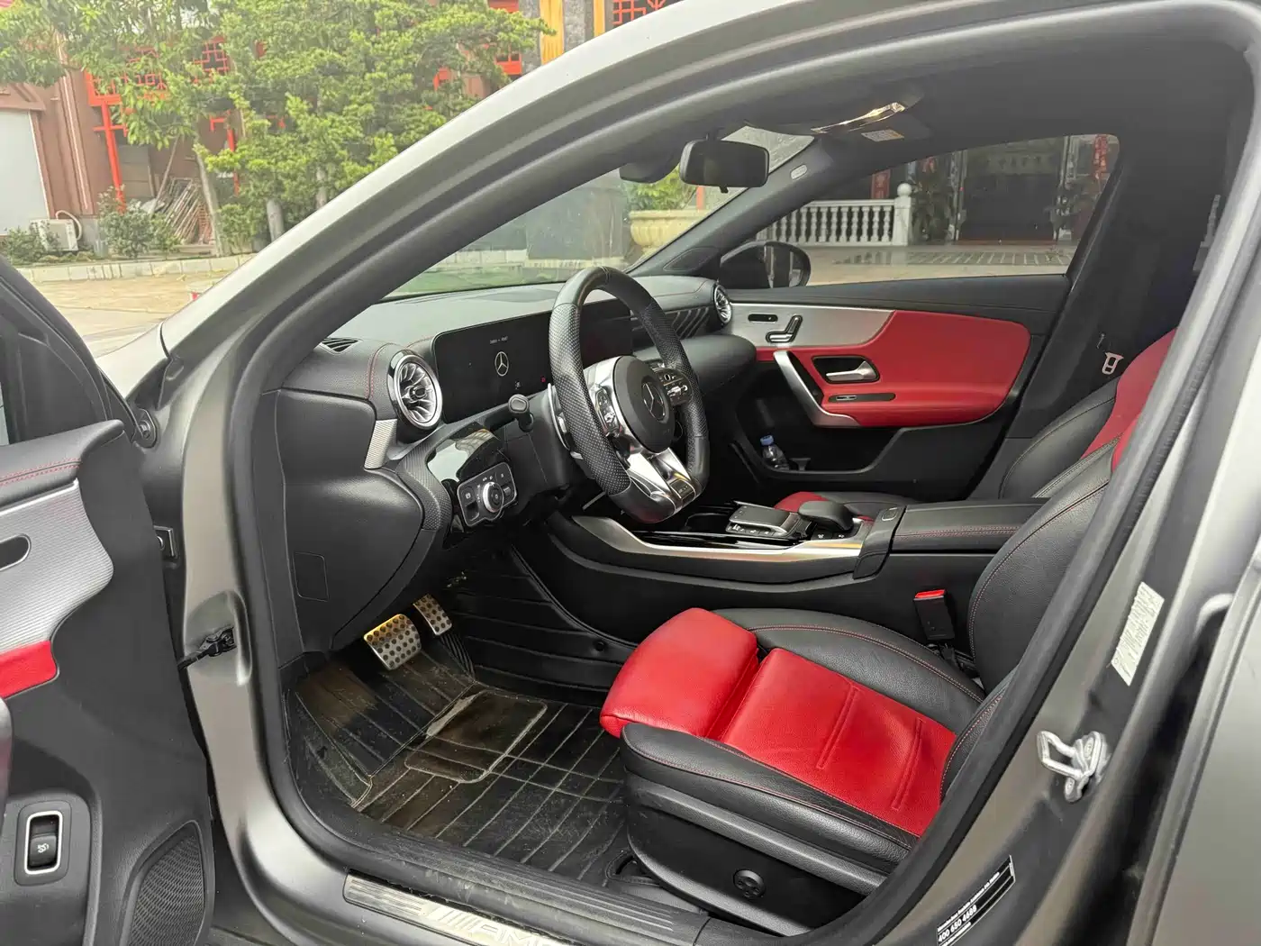 MERCEDES-BENZ A CLASS AMG