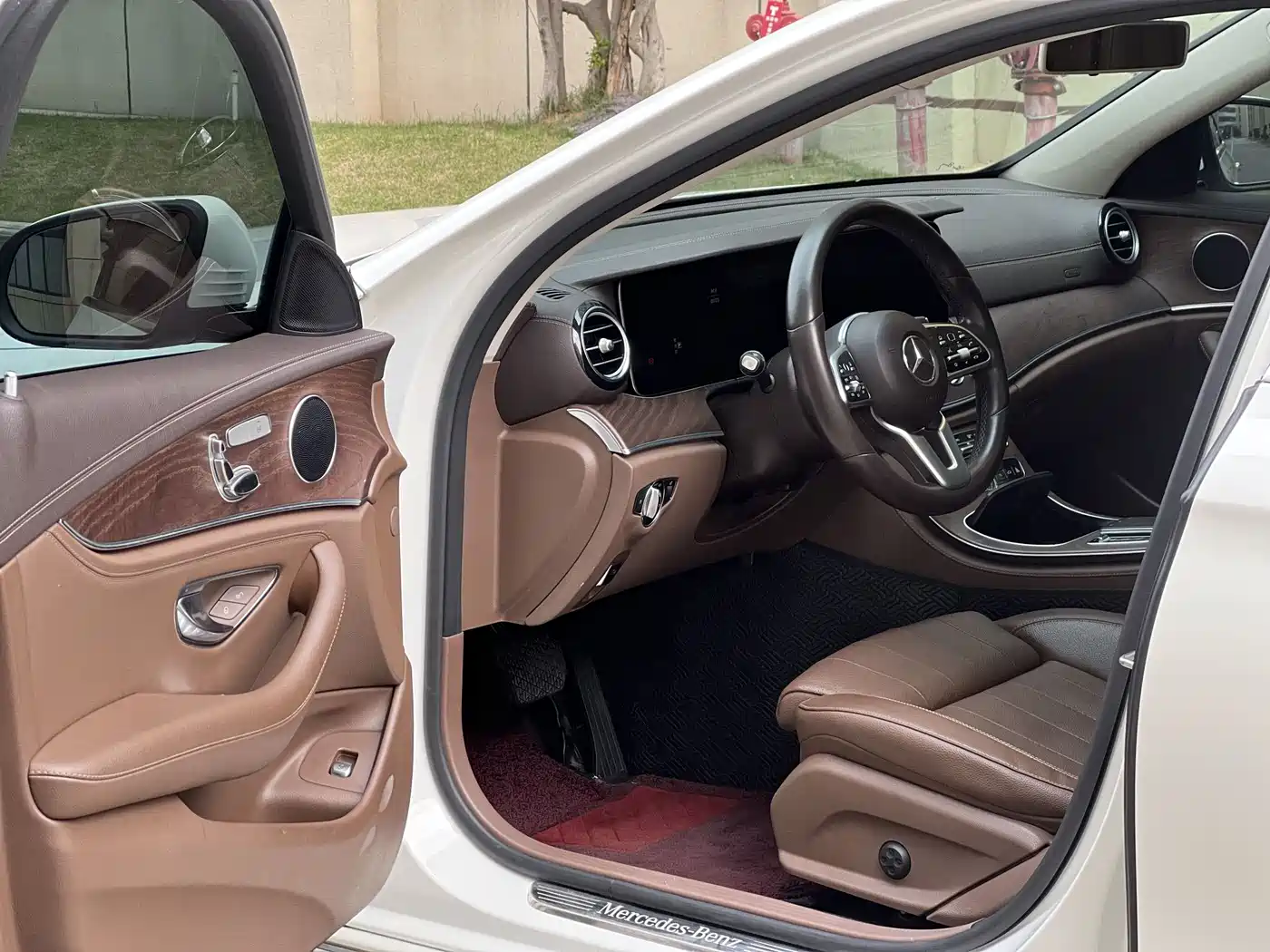 Mercedes-Benz E-Class 2019 E 260 L фото 4