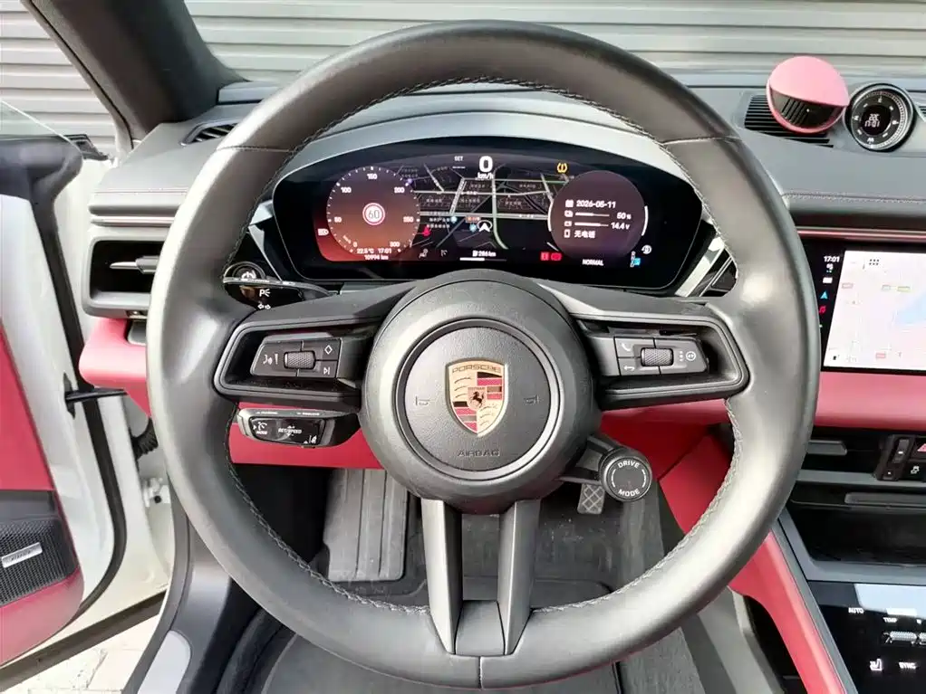 Porsche Macan EV 2024 Macan 4 фото 16