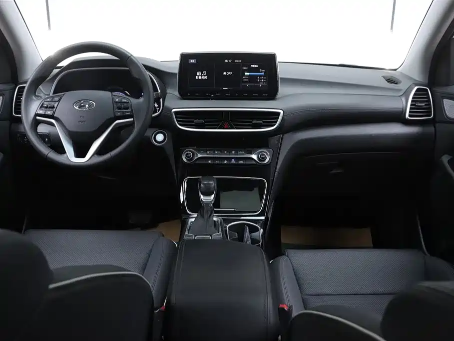 Hyundai Tucson 2020 280TGDi DCT 2WD Fashion (China V) фото 27
