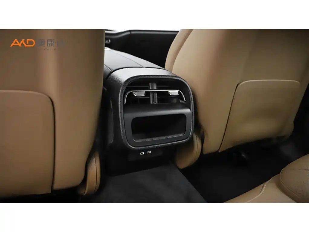 Mercedes-Benz E-Class 2023 E 260 L Sport фото 9