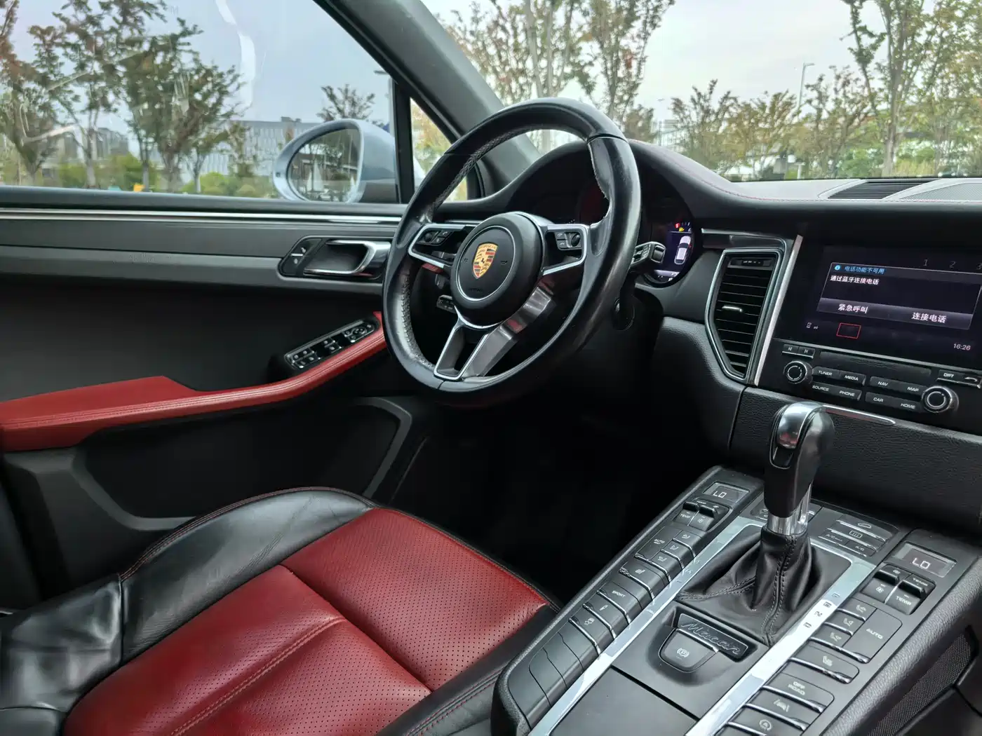 Porsche Macan 2017 Macan 2.0T фото 13
