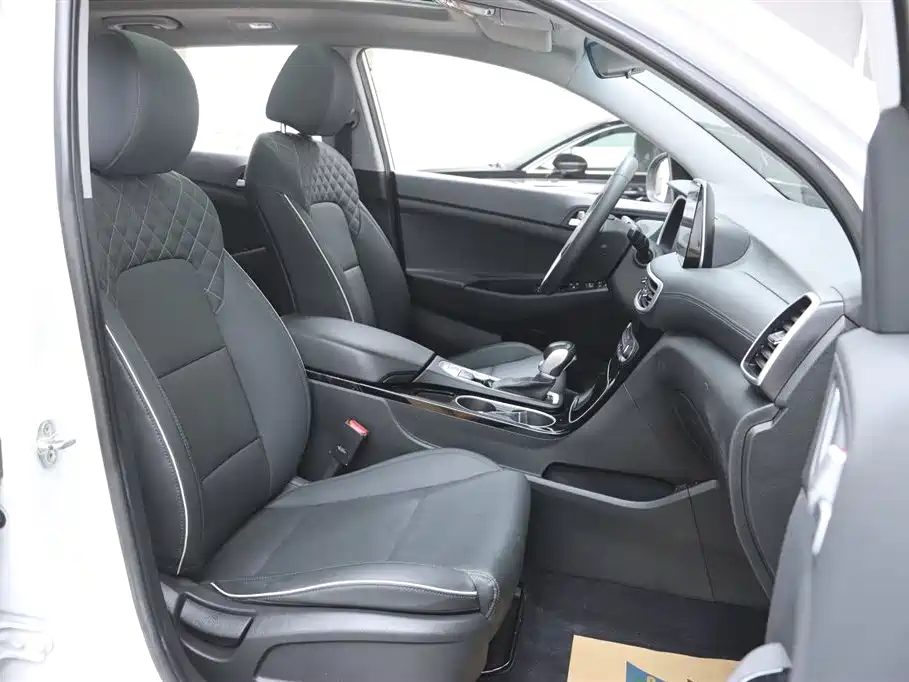 Hyundai Tucson 2020 280TGDi DCT 2WD Fashion (China V) фото 20