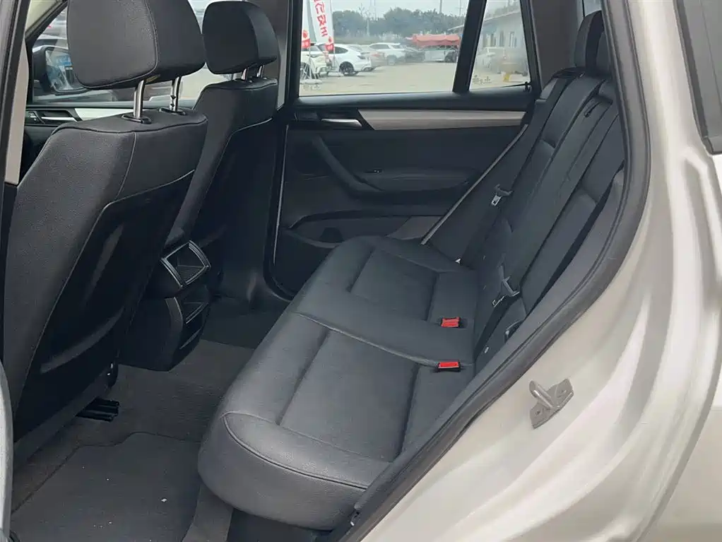 BMW X3 (Import) 2016 sDrive20i фото 14